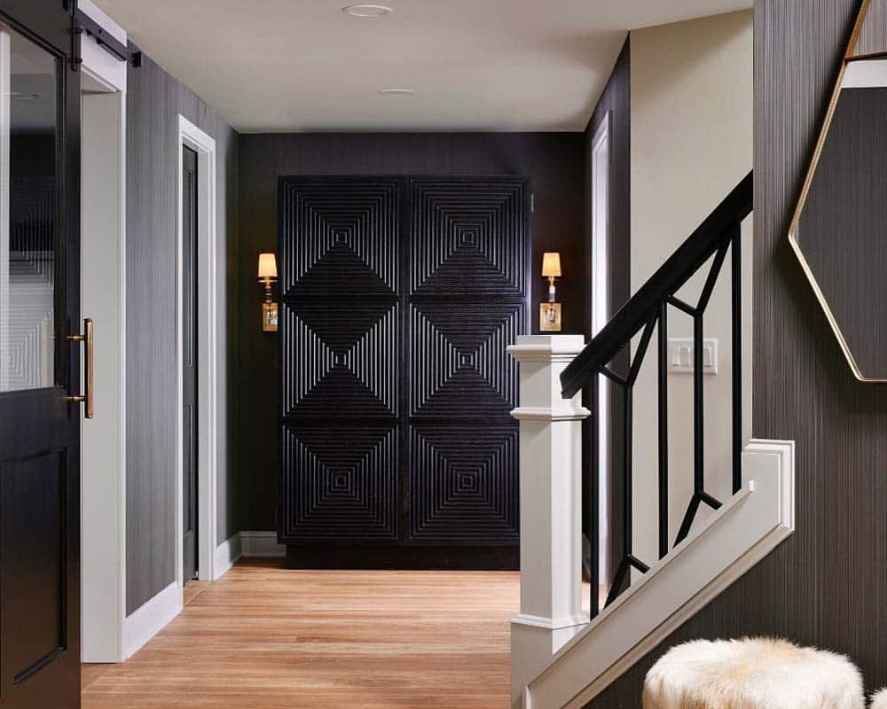 Wow your guests with these inviting entryway ideas