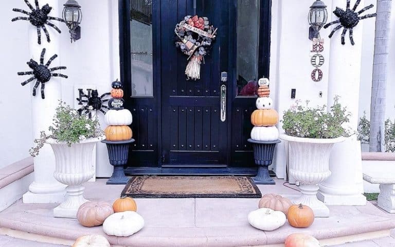 Charming Makeover Ideas For Front Porch Décor