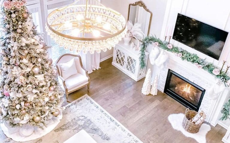 How To Give Early Charming Christmas Décor To Interior