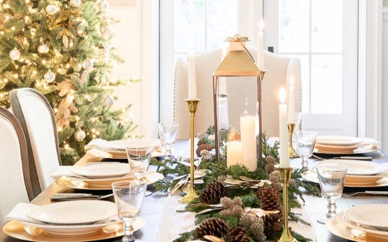 Christmas-Worthy Aesthetic Makeover Ideas For Dining Table