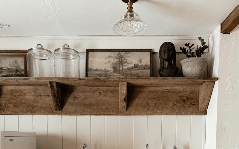 Rustic corner shelves