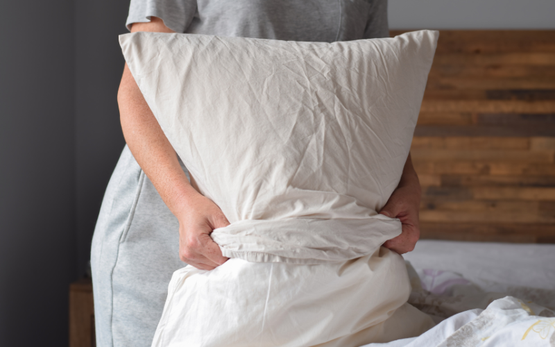 Right Pillow and Filling